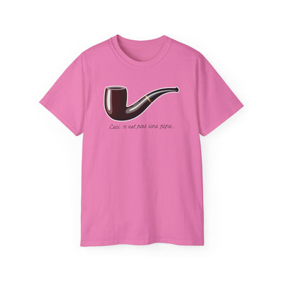 TOOLOUD Ceci N'est Pas Une Pipe Women's T-Shirt