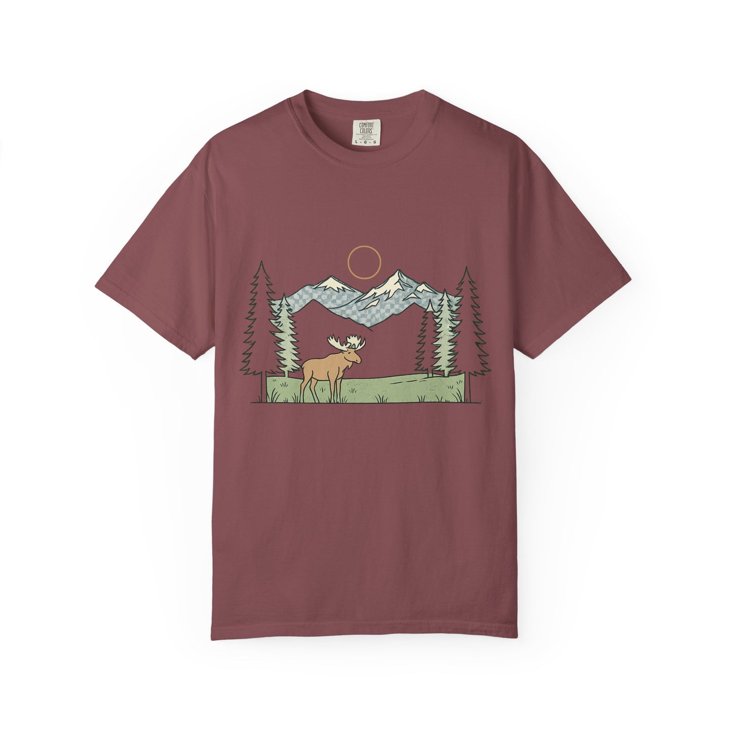 Moose Mountain Print – Garment-Dyed Adult T-Shirt